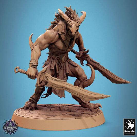 Tabletop RPG Miniature Skorath - 32mm Qumi Rescale Miniatures Dual Sword Stand Quality Miniatures - Qumi Wargaming Mini Model Figure
