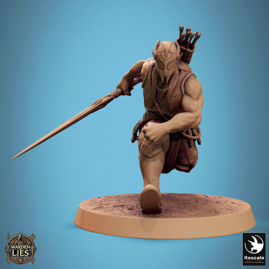Tabletop RPG Miniature Moon Elf Sentinel 32mm Qumi Rescale Miniatures Sword Run Quality Miniatures - Qumi Wargaming Mini Model Figure