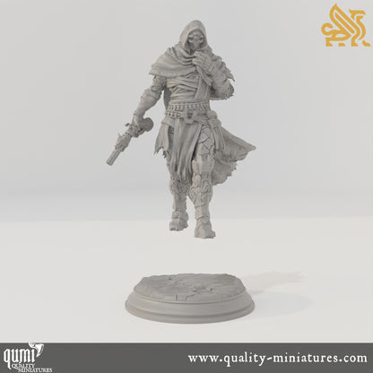 Big Iron - Soulforged Gunslinger - 32mm 75mm Tabletop RPG Mini - Qumi - DM Stash