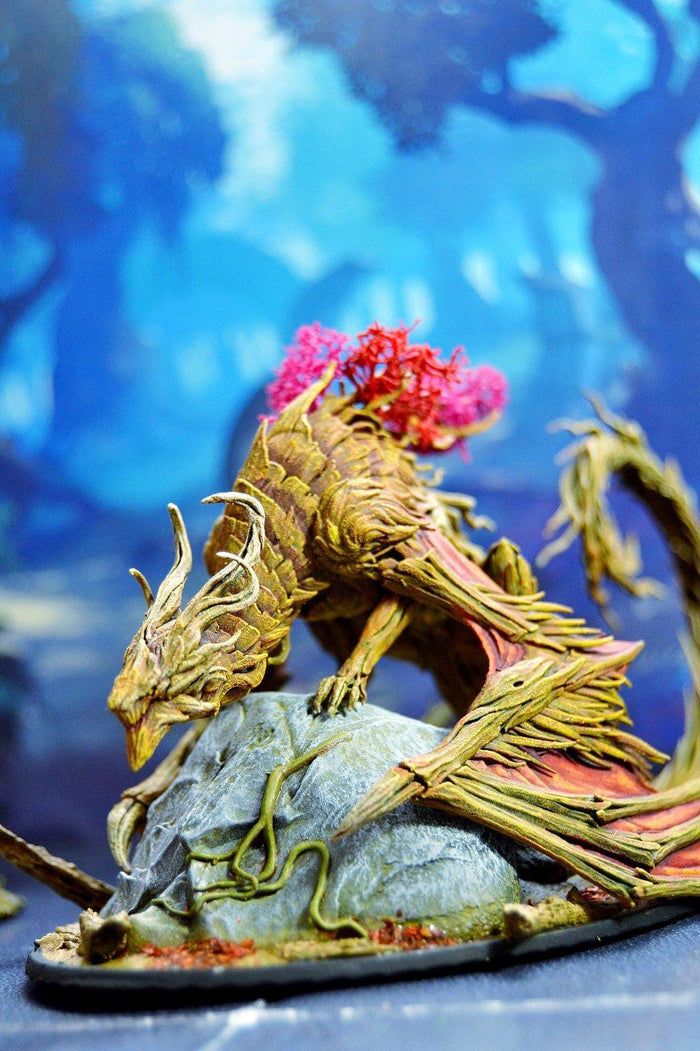 schön bemalt von  — Drachenfigur Briar Dragon 32mm Rescale Miniatures