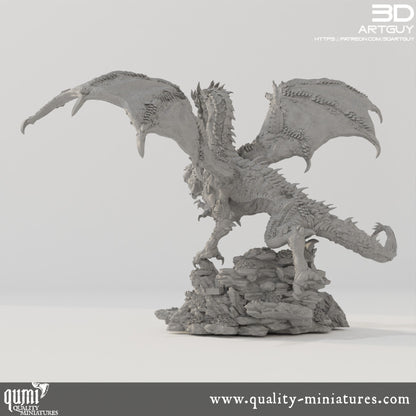 Dragon Diorama - 32mm Tabletop RPG Mini - Size XL - Qumi Quality Miniatures - Qumi