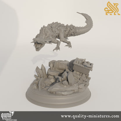 Lava Elemental Salamander - Flying Sea Ray - 32mm Tabletop RPG Mini - Qumi - DM Stash