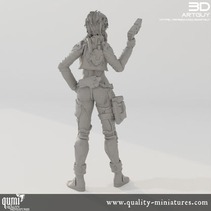 Space Cop - 32mm Tabletop RPG Mini - Qumi Quality Miniatures - Qumi