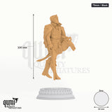 Vampire General Benoit Blood Eyes Tabletop-Miniatur (75mm / Mask) - 100 mm hoch, 60 mm Base - DM Stash 3D-Druck von Qumi