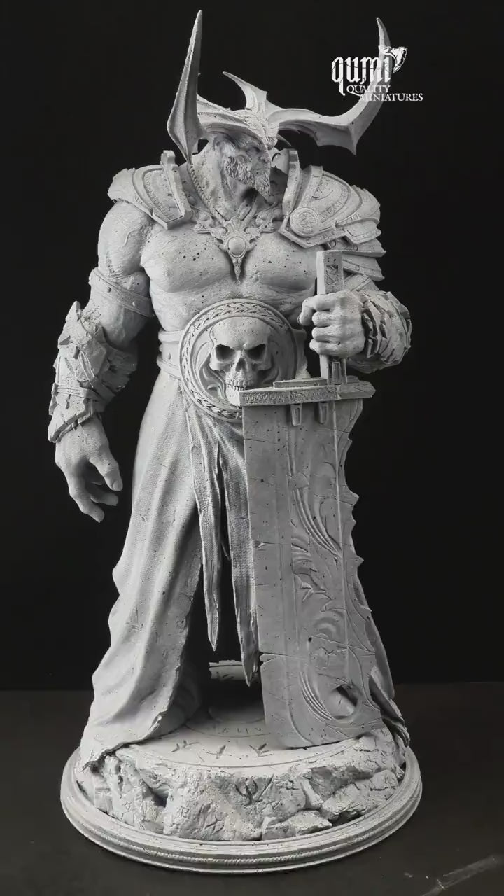 Monster Sword Fighter Tabletop Miniature – The Butcher XXL | Qumi — The Butcher XXL RM Blade video