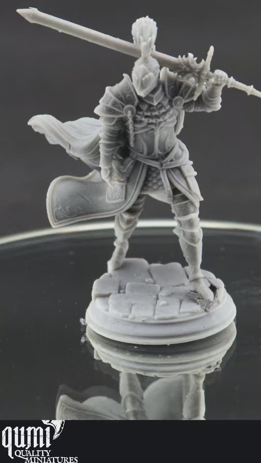 Tabletop Male Knight Miniature  Lothar 32mm 75mm DM Stash
