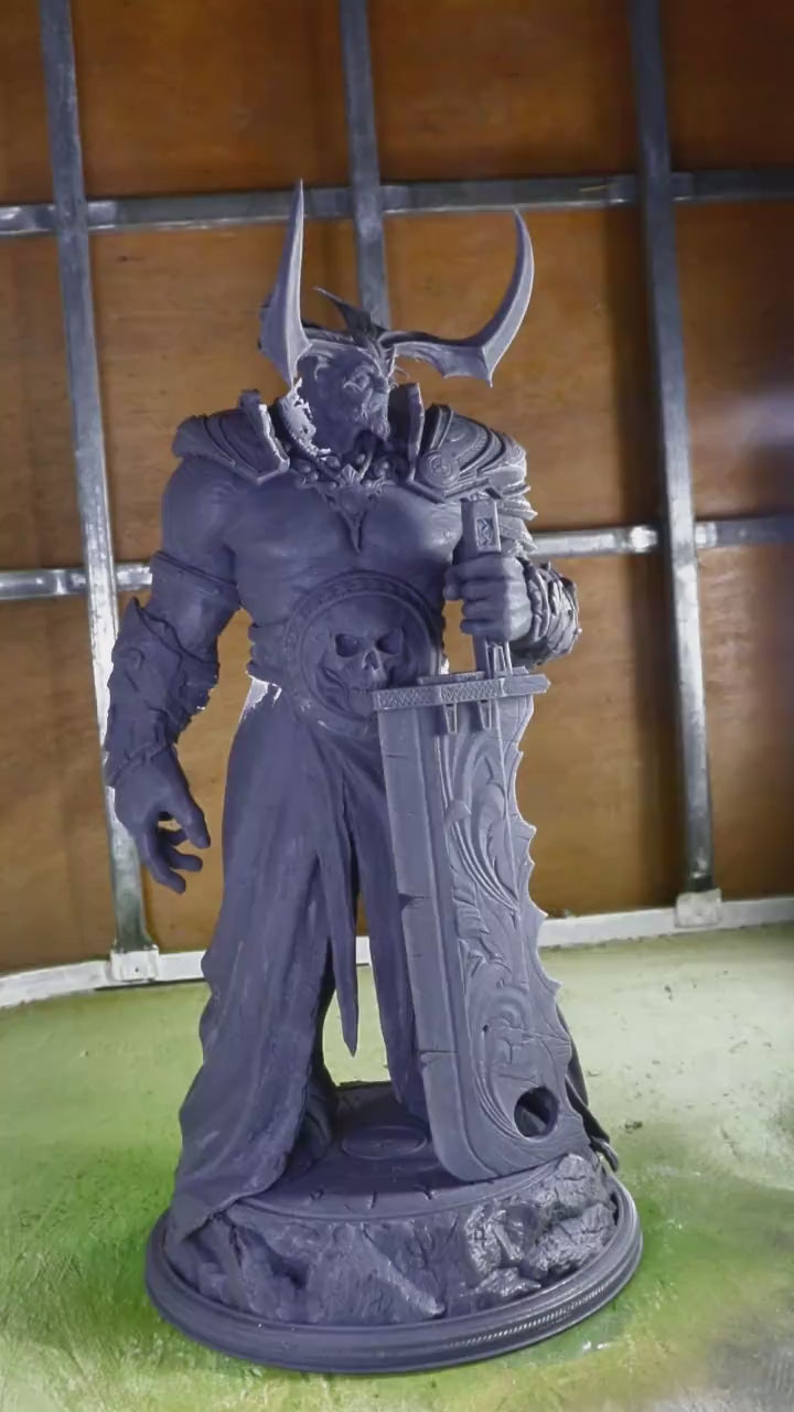 Monster Sword Fighter Tabletop Miniature – The Butcher XXL | Qumi — The Butcher XXL RM Primed video