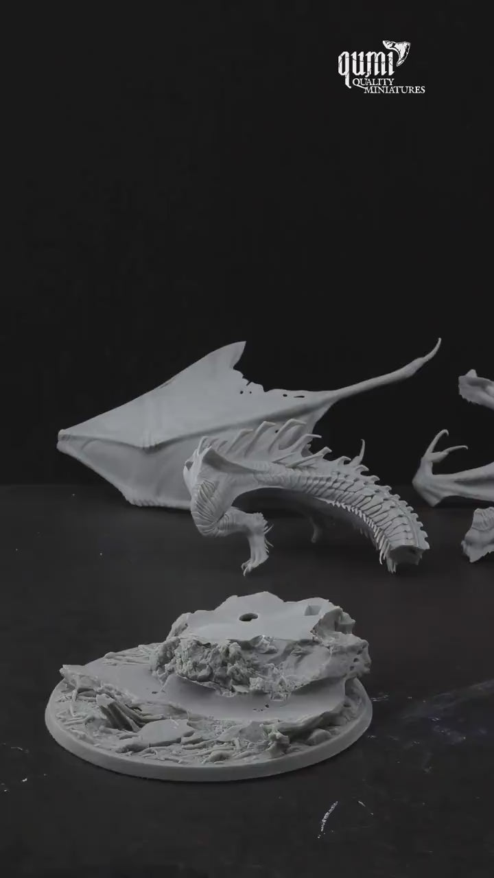 Black Elder Dragon Tabletop Miniature | Qumi — Black Elder Dragon Assembly RM video