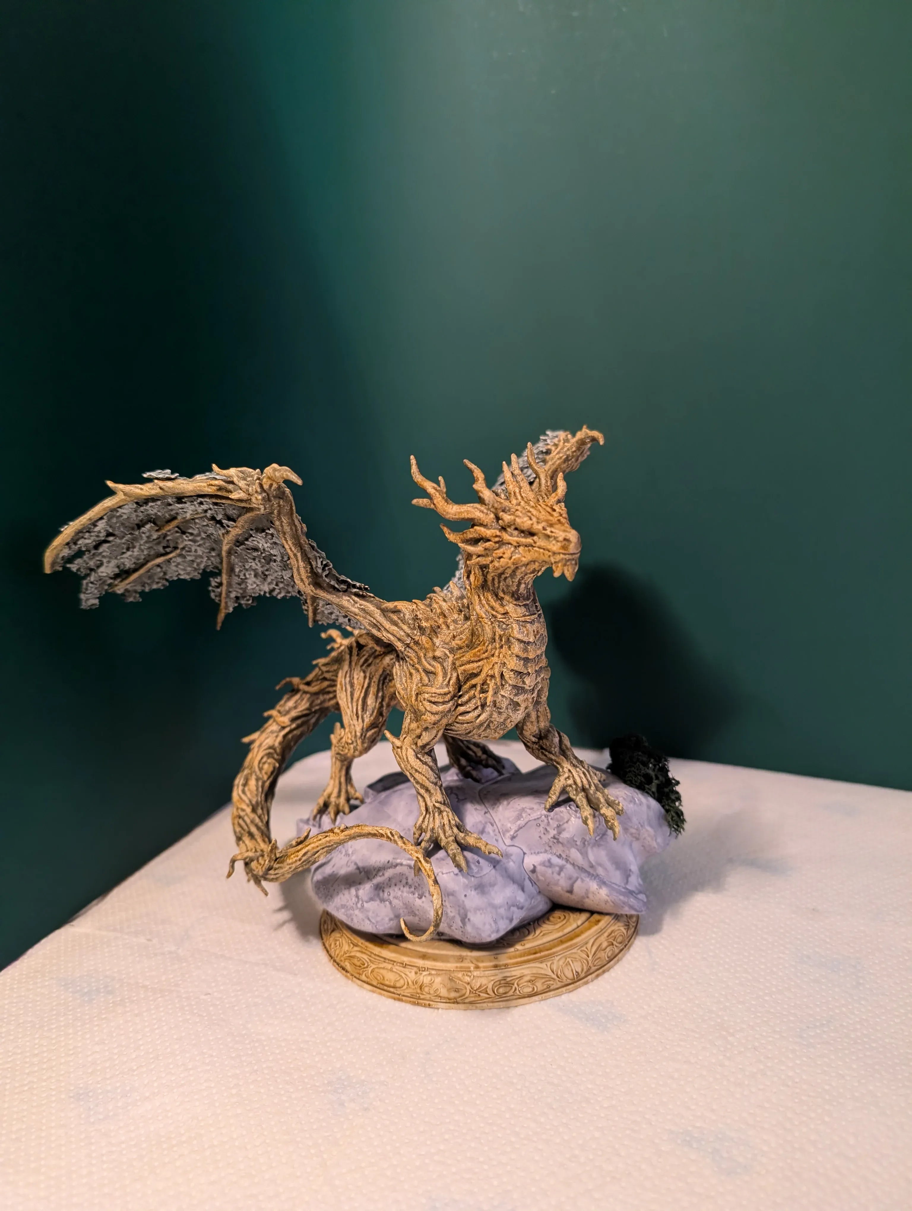 Adult arboreal guardian dragon miniature from Qumi Fantasy Forest collection, detailed tabletop dragon figure for wargaming and RPG.