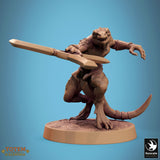 Front profile of a sneaky lizardman rogue miniature ready for tabletop combat