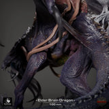 Seitenansicht der Elder Brain Dragon Miniatur mit strukturierter Haut, fleischigen Ranken und Flügelbau.