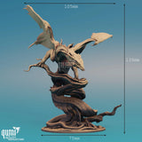Green dragon diorama shown with labeled height and width measurements in millimeters