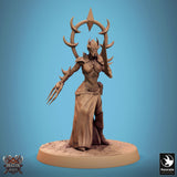 Close-up of the Velatrix miniature in a ready-to-fight pose with a sharp blade