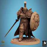 Full front view of the knightly fighter miniature with crested helmet