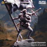 3D-gedruckte Ritter-Miniatur Lionel Donmeir mit Fahne und Schwert auf einem felsigen Sockel
