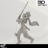 Seitenansicht einer 3D-gedruckten Paladin Miniatur mit Detailansicht der Rüstung und des Umhangs.