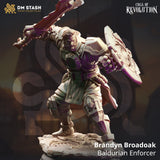 Brandyn Broadoak Kämpfer Miniatur in dynamischer Kampfpose mit Schwert und Schild.