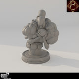 Seitliche Ansicht der detailreichen Kreaturen-Büste mit glatten Resin-Oberflächen.