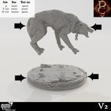 Dreiviertelansicht eines knurrenden Wolf-Modells über der Base mit zugehöriger Größentabelle.
