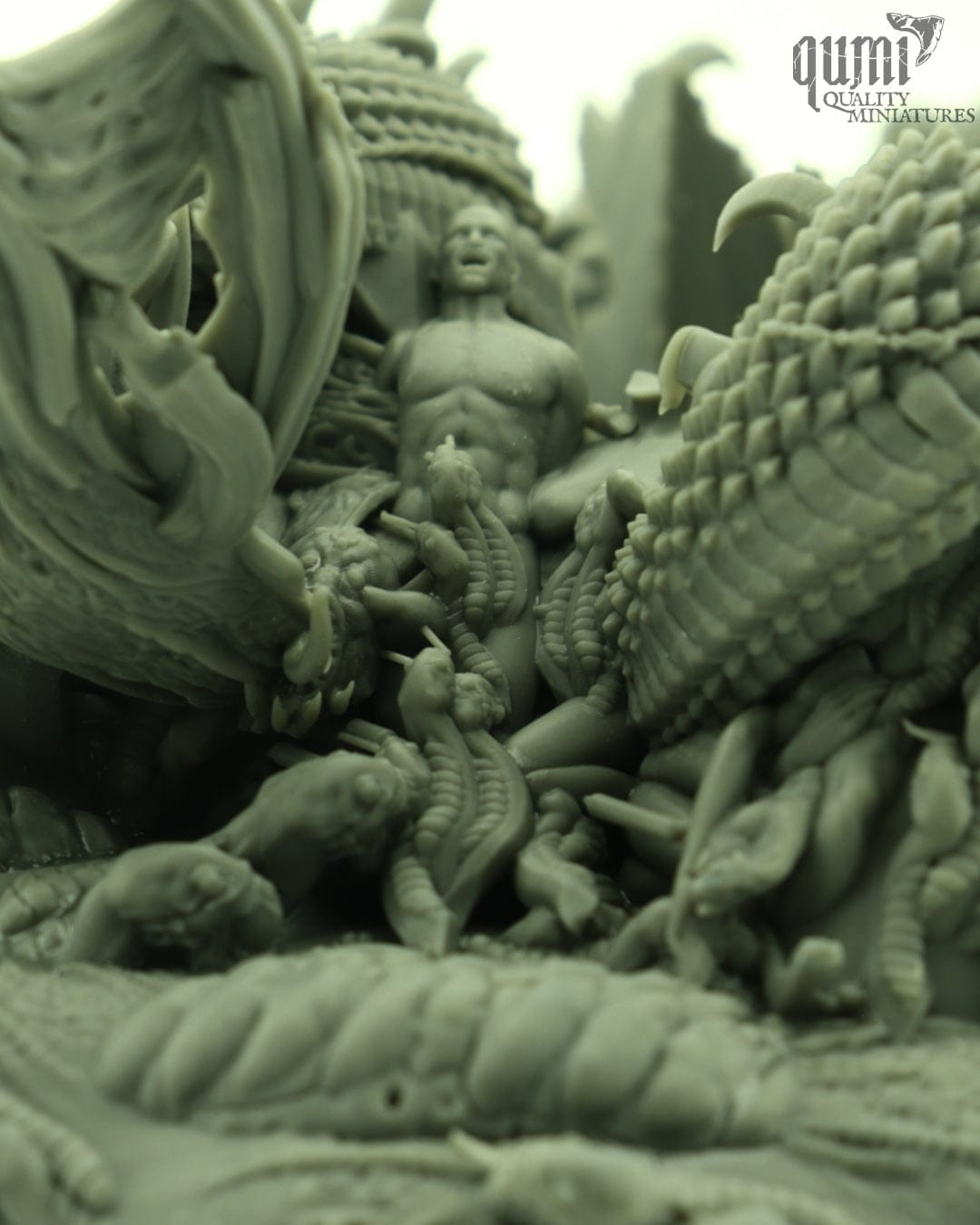 Tabletop RPG Miniature Giant Snake Hedonist Diorama - Qumi Quality Miniatures - Qumi Wargaming Mini Model Figure