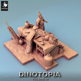Draufsicht auf das Fantasy-Marktplatz-Diorama mit Fokus auf Zubehör und Tischdetails.