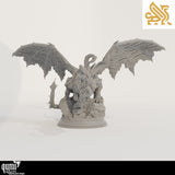 Vorderansicht der detaillierten Eldritch Flayer Drachenminiatur mit gehirnartigem Kopf