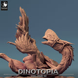 Frontalansicht des gepanzerten Reiters auf dem befiederten Oviraptor mit langem Speer.