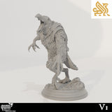 Frontansicht einer Ravenous Crow Monster-Miniatur mit weit aufgerissenem Schnabel und Krallen.