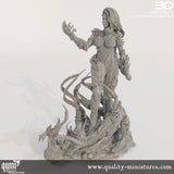 Gesamtansicht der übernatürlichen Kriegerin mit Opfer auf einem detaillierten 3D-gedruckten Diorama-Base