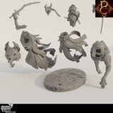 Unmontierte Resinteile, inklusive eines skelettierten Wolfskopfes, Geister-Torso und Pflasterstein-Base.