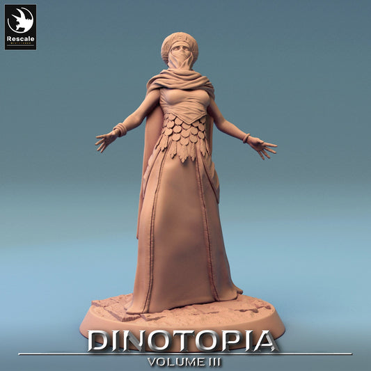Tabletop RPG Miniature Tower Woman  32mm  Qumi - Rescale Miniatures Quality Miniatures - Qumi Wargaming Mini Model Figure