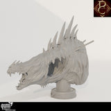 Vierteldrehung der 3D-gedruckten Beast of Vaudange Miniatur-Büste auf einem Präsentationssockel