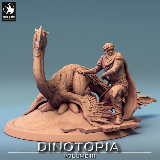 Tabletop RPG Miniature Oviraptor - 32mm Qumi - Rescale Miniatures V1 Brood Quality Miniatures - Qumi Wargaming Mini Model Figure
