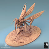 Low angle front view of the Fyrionis miniature showing its fierce, insect-like pose.