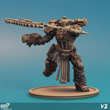 Vorderansicht eines gepanzerten Sci-Fi-Kriegers mit Kettenaxt und Pistole, auf einer runden Base stehend.