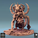Back view of the Vorathe mounted fighter miniature highlighting the detailed back of the creature